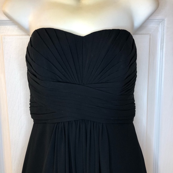 David’s Bridal floor-length chiffon strapless bridesmaid dress, black, size 4 - Picture 3 of 9